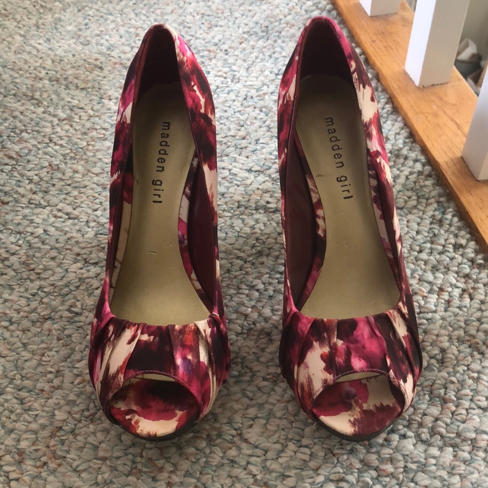 Madden girl peep toe high heels